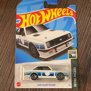 Ford Escort RS2000 Retro Racers Hot Wheels 2023